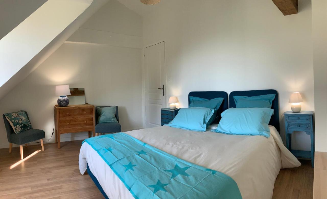 Hotel Le Plessis Aux Oiseaux Saint-Fort Esterno foto